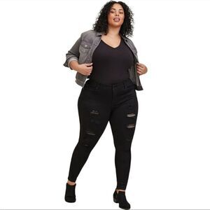 Torrid Black Distressed Ripped Bombshell Skinny Jeans